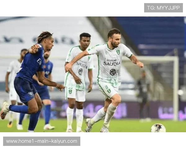 阿布扎比统一门将神勇零封吉达国民 防守组织紧凑化解球星攻势